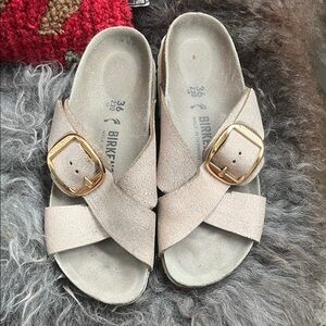 Birkenstock Light Tan Sandals with Gold Buckle